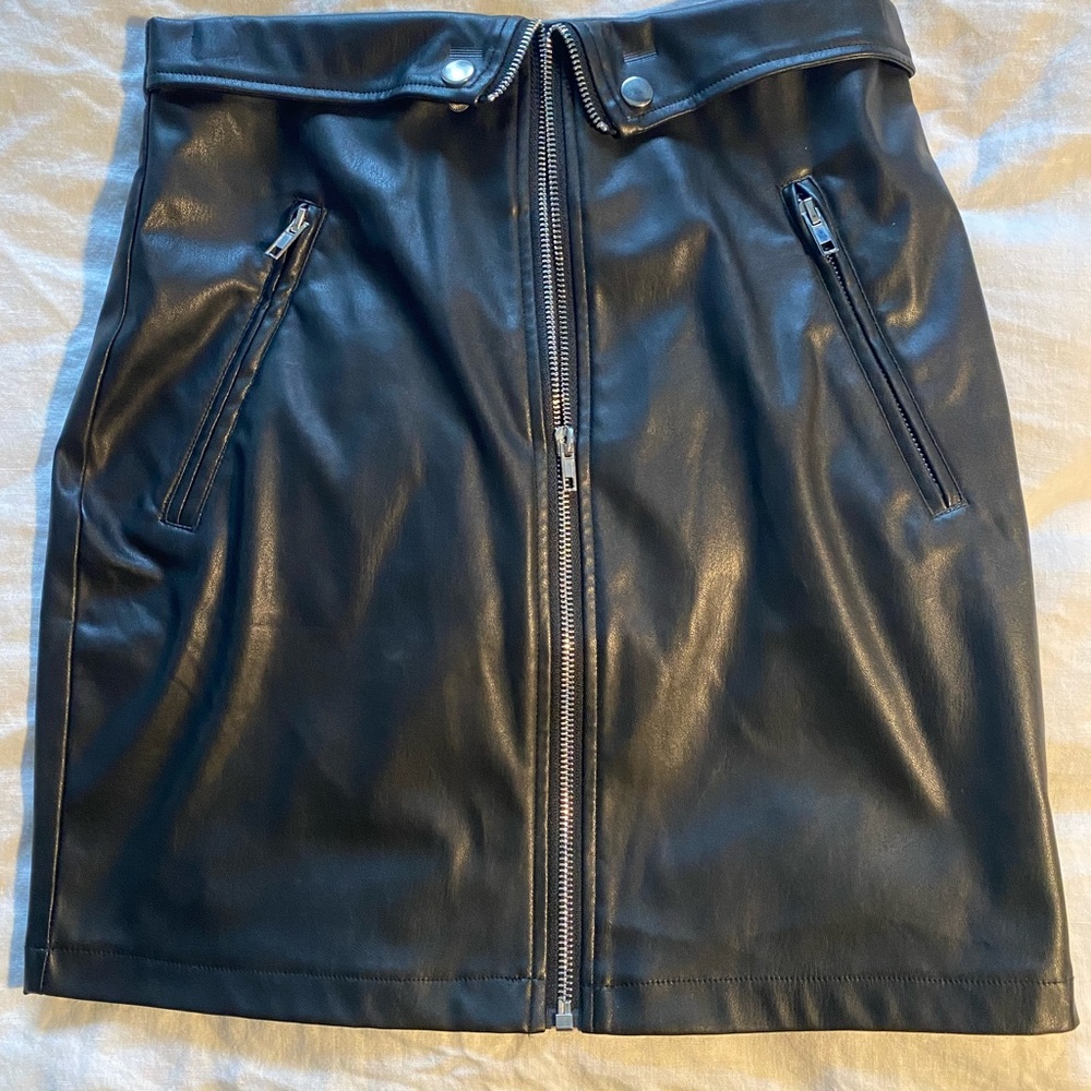Fashion Nova “infatuation” Faux Leather Mini Skirt